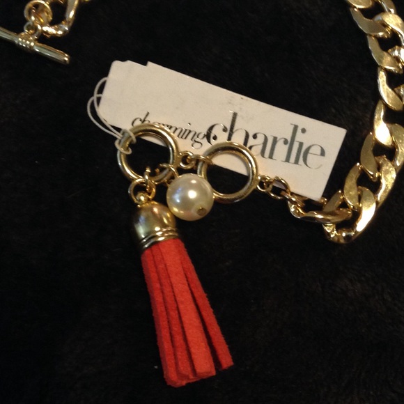 SOLD in BUNDLE ❤Gold wPeal & Tassel Bracelet - Picture 4 of 4