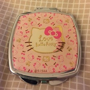 Hello Kitty compact mirror