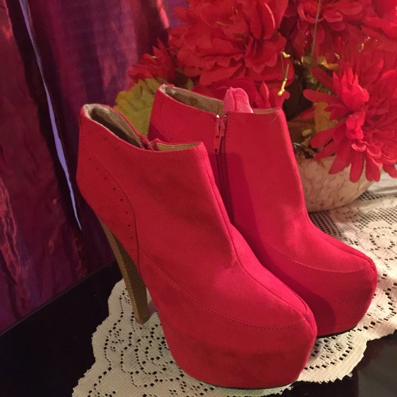 Sexy red booties