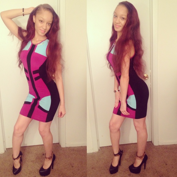 Color Block Dress - Picture 2 of 2