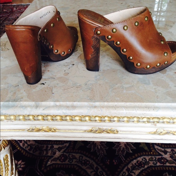 Stuart Weitzman clogs - Picture 2 of 2
