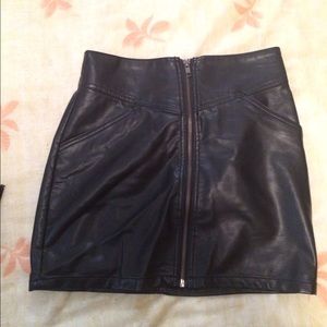 Black pleather mini 💕