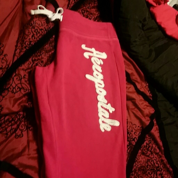 Pink Aeropostale capris
