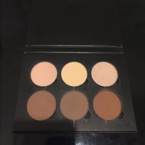 Anastasia Beverly Hills Contour Kit, Light-Medium