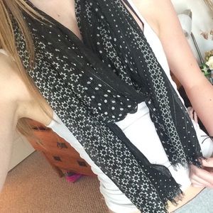 Black print scarf