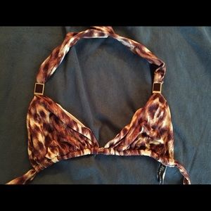 Vix by Paula Hermany triangle bikini top