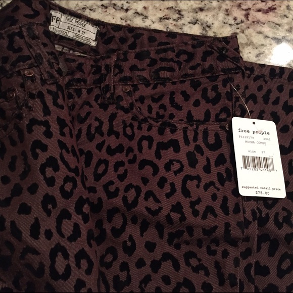 FREE PEOPLE CHEETAH PRINT Flocked Skinny Jeans - Picture 4 of 4