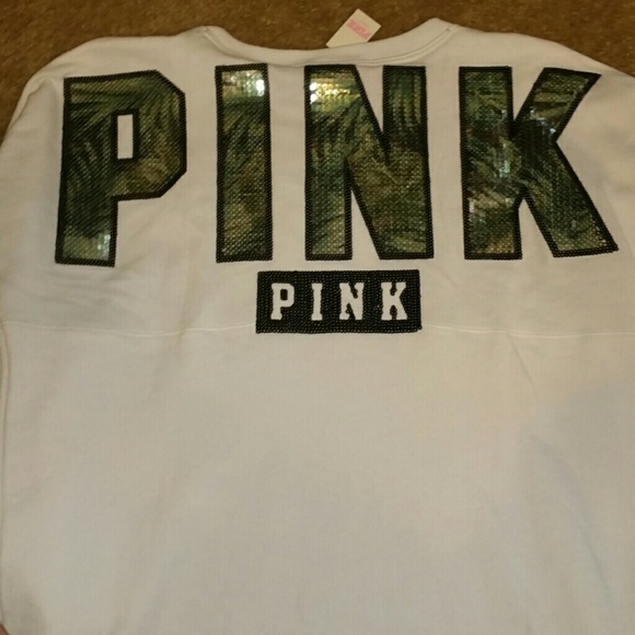 Nwt limited edition bling crew