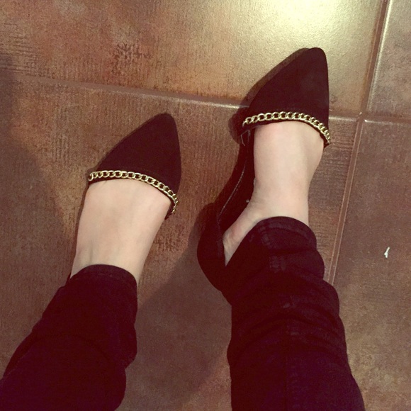 Black flats