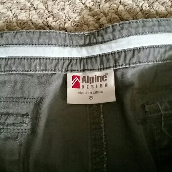 Alpine size 8 - Picture 2 of 2