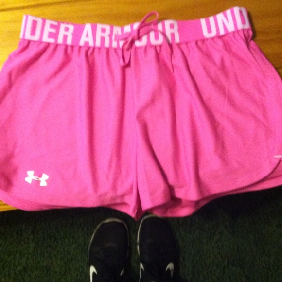 Pink under armour shorts
