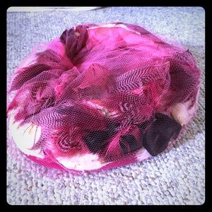 Vintage Pillbox Hat w Veil