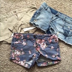 🌸Gently worn denim shorts🌸