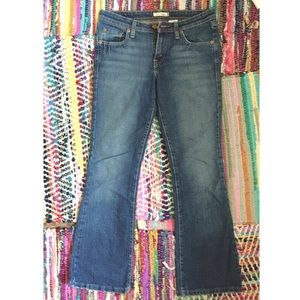 Levi's 9M Bootcut Jeans