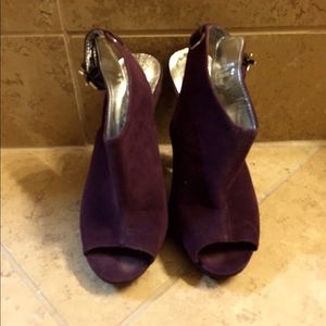 Apple Bottoms suede sling backs.