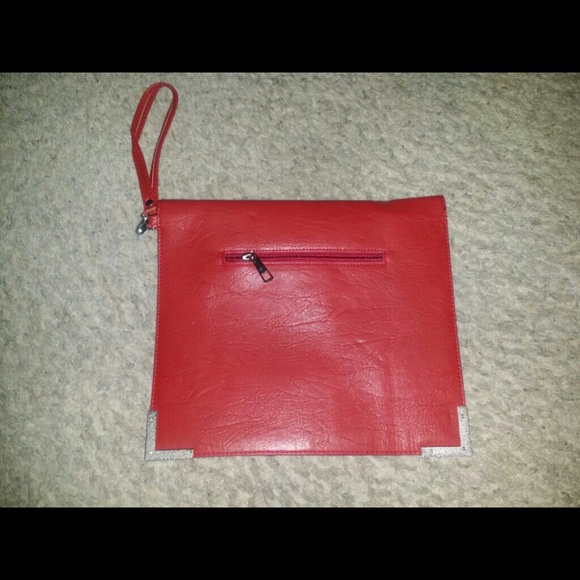 Envelope Clutch - Picture 2 of 4