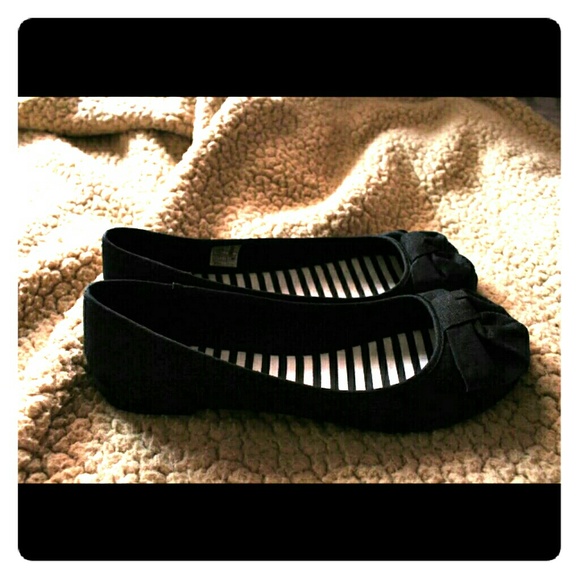 Cute Black Flats