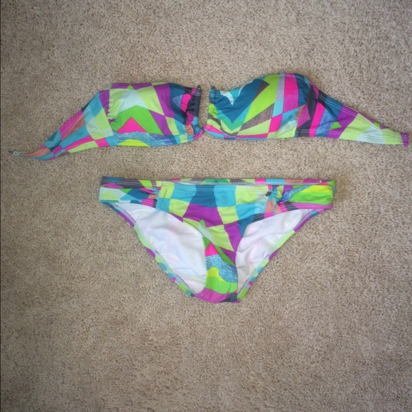 Swimming suit
