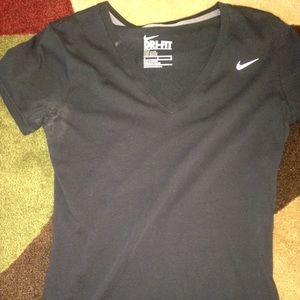 Medium Dri-fit Nike shirt