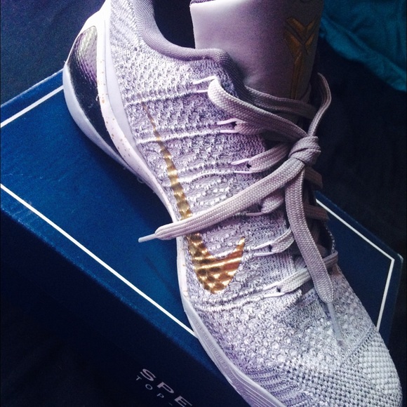 Custom Kobe's - Picture 4 of 4