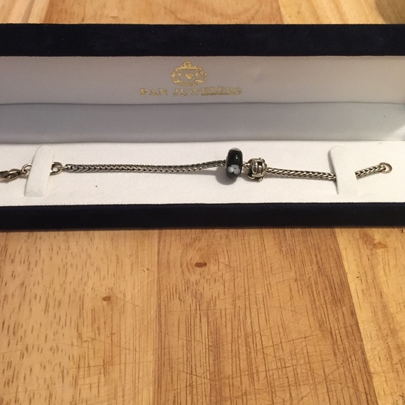 Charm bracelet