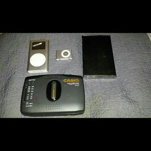 (ASAP - MOVING)2 IPOD, HARD DRIVE - BEST DEAL