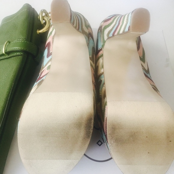 🎉HP🎊 Steve Madden muti colored platforms - Picture 3 of 4