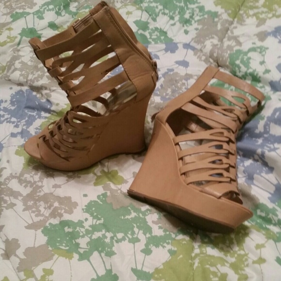 Gladiator wedge heels