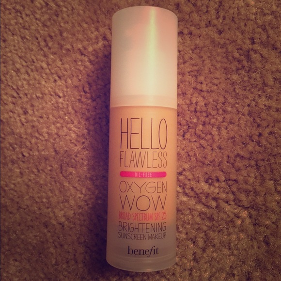 Benefit oxygen wow in Petal