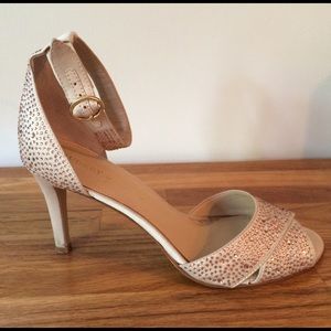 Rose gold rhinestone sandal