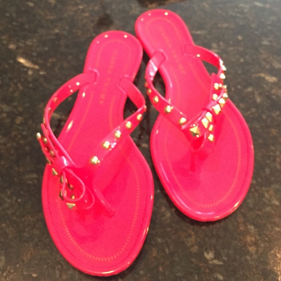 Flip flops studded