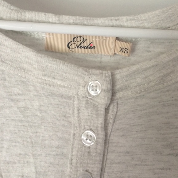 Blouse - Picture 3 of 4