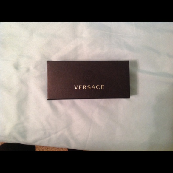 Versace box - Picture 1 of 2