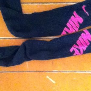 Black Nike socks