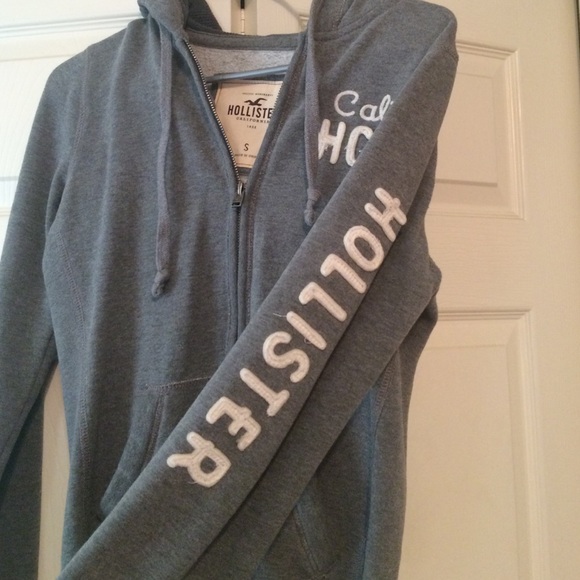 Full zip grey Hollister sweatshirt