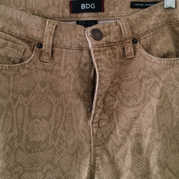 Jeans - Picture 2 of 2