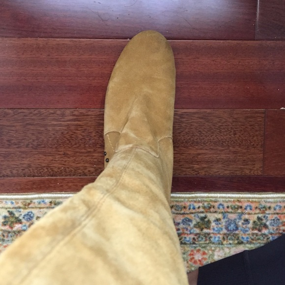 Aerosoles below the knee boots - Picture 4 of 4