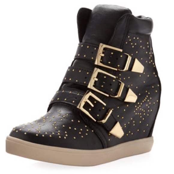 ‼️SOLD‼️ Steven Madden Studded Wedge Sneakers