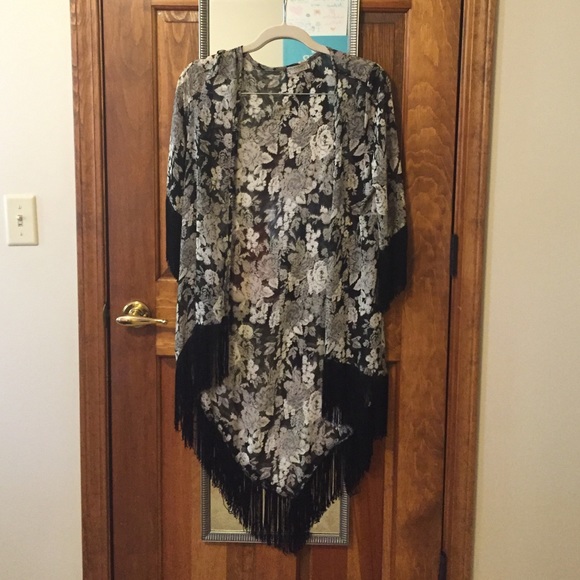 Black & White Kimono