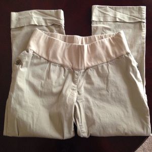 Liz Lange Maternity Khaki Capri Size 4