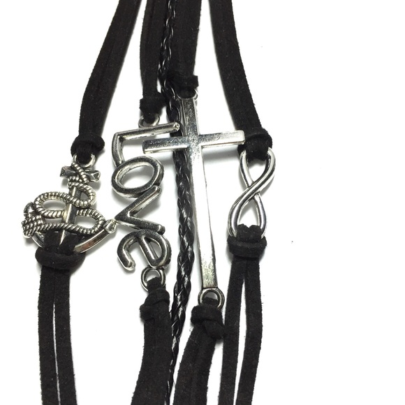 Sold in a bundle to lisagoodwin94 - Picture 2 of 3