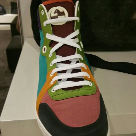 Men Gucci sneaker. Sold sold