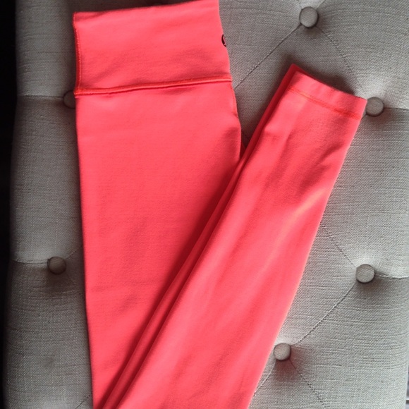Lululemon wunder under pant neon orange pink coral