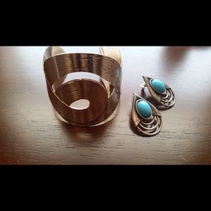 BUNDLE DEAL! Silver cuff bracelet/Silver earrings