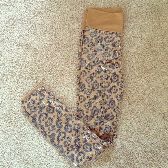 Sequin Leopard Leggings