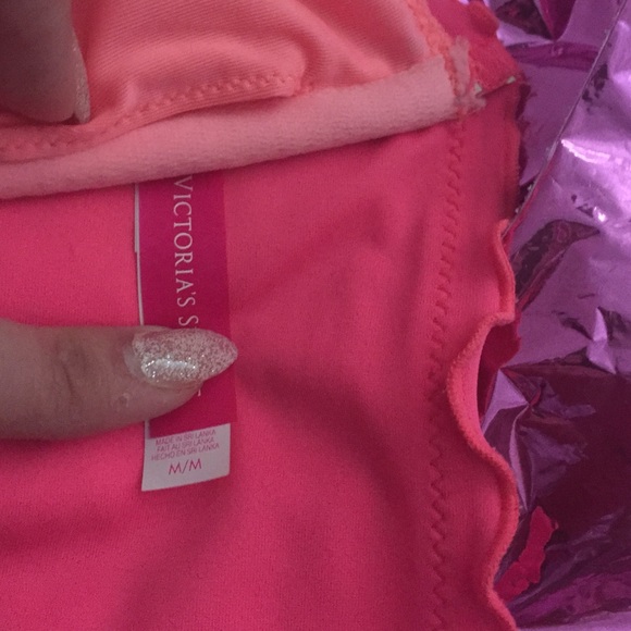 SWIMSUIT SPECIAL🌴🌺 - Picture 3 of 3