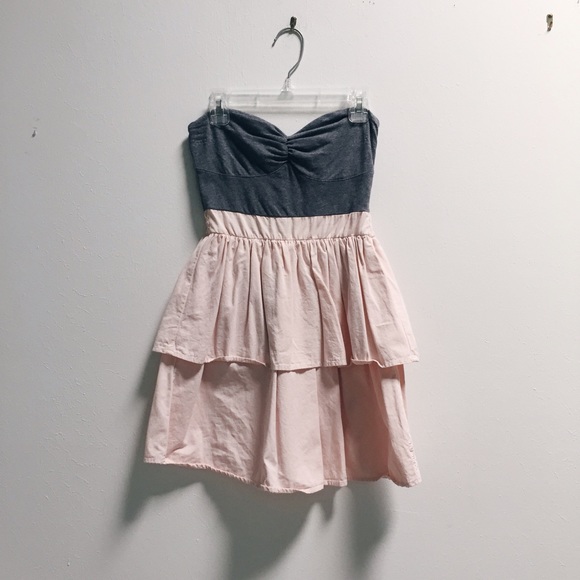 Strapless dress