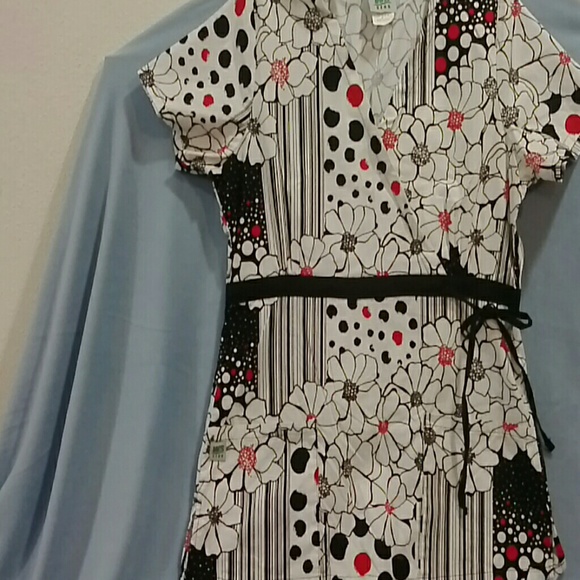 Womens scrub top