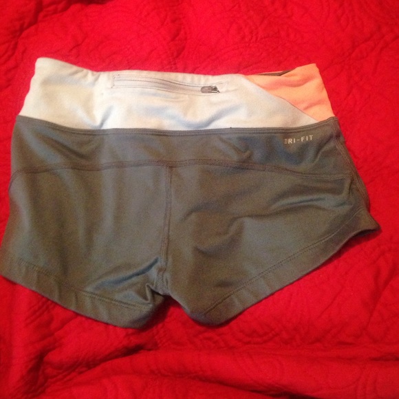 Nike dri-fit spandex short