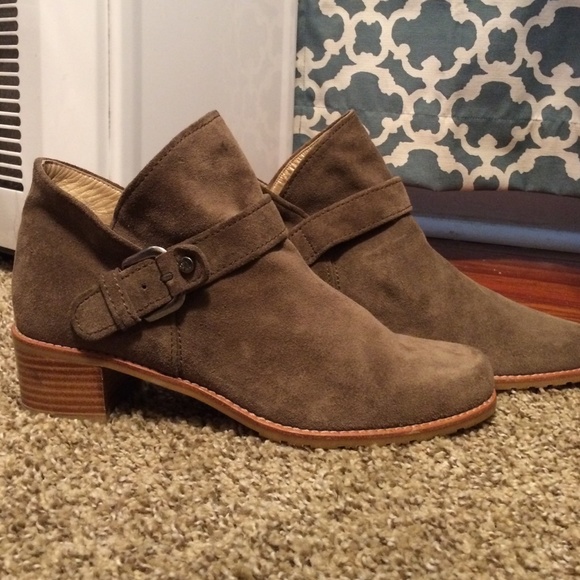 Stuart Weitzman Dude Suede Booties